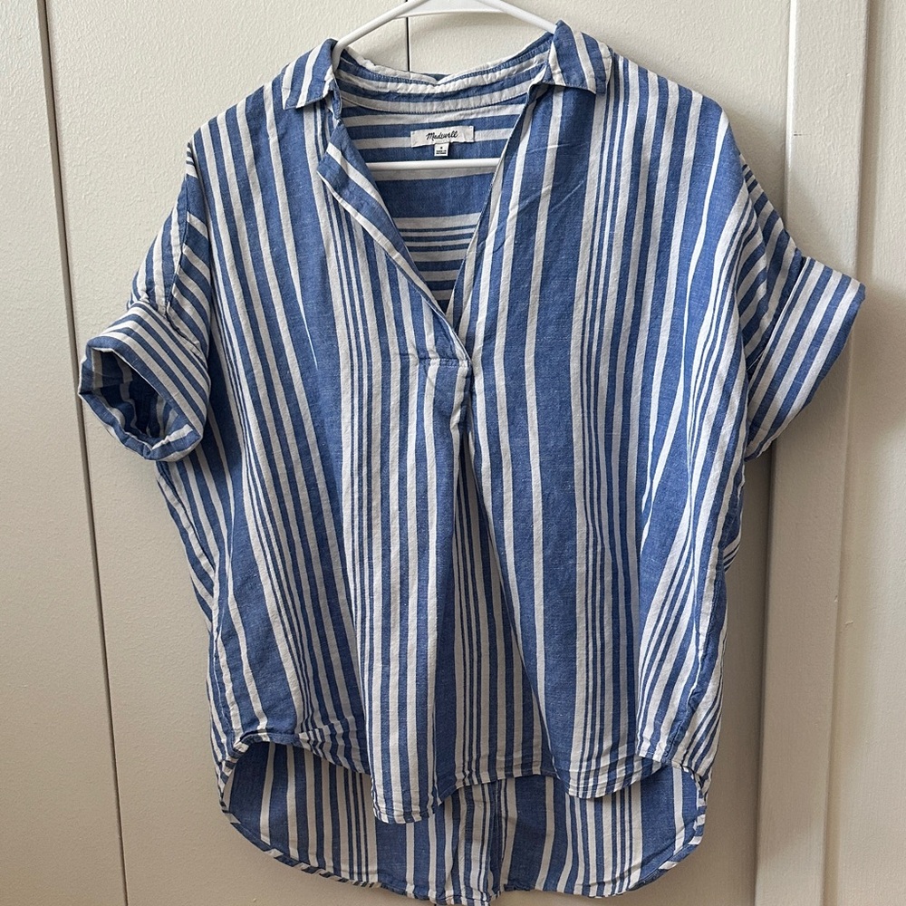 Madewell Blue and White Striped Short Sleeve Shirt